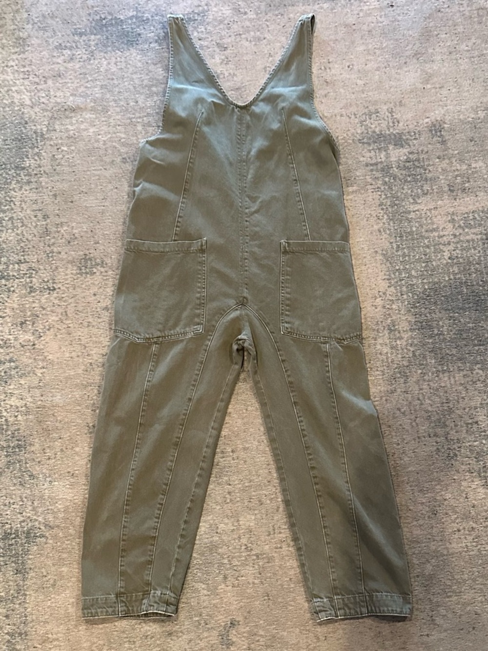 We The Free by Free People / Jumpsuit in Olive / pre-loved / EUC - Picture 6 of 16